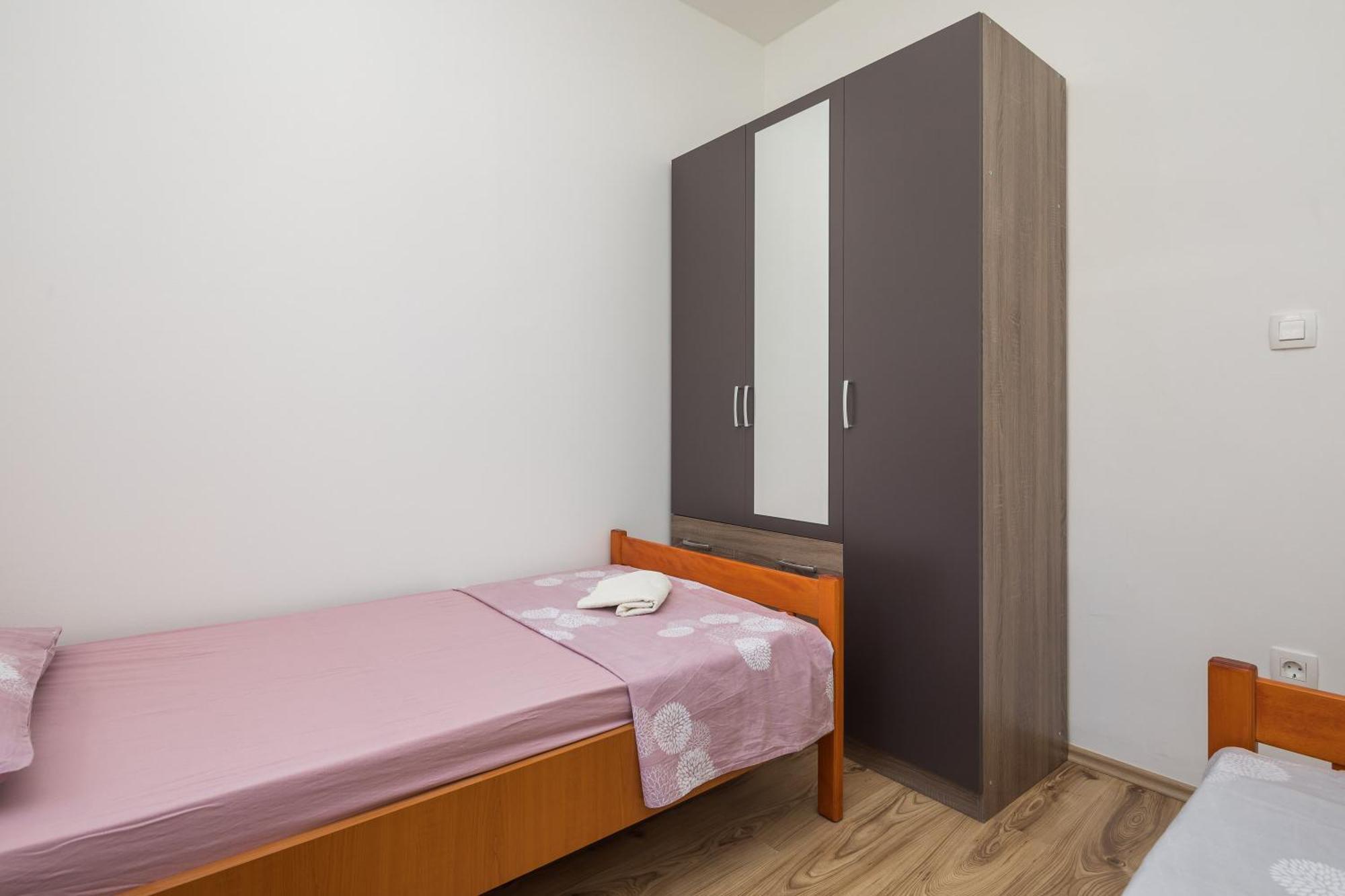 Sandy Beach Apartment Omiš Kültér fotó