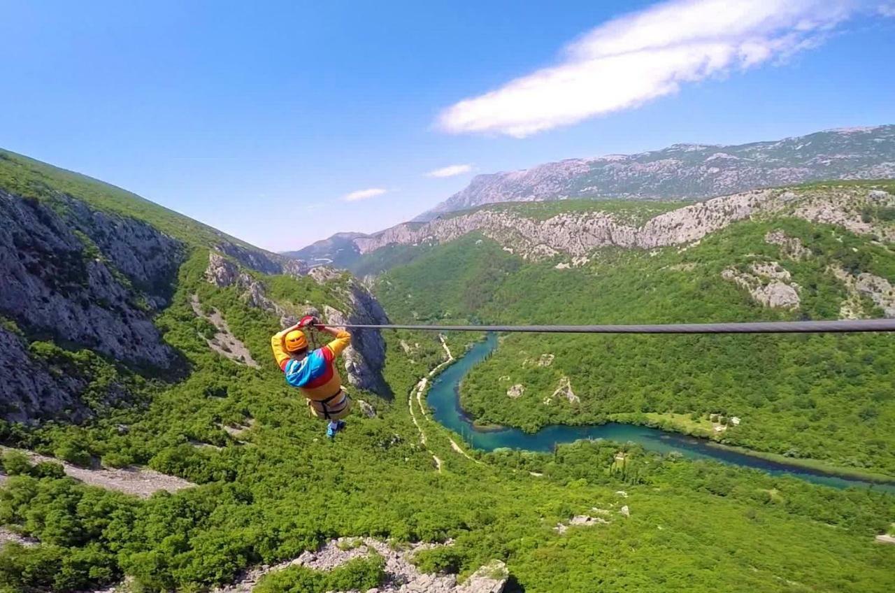 Sandy Beach Apartment Omiš Kültér fotó